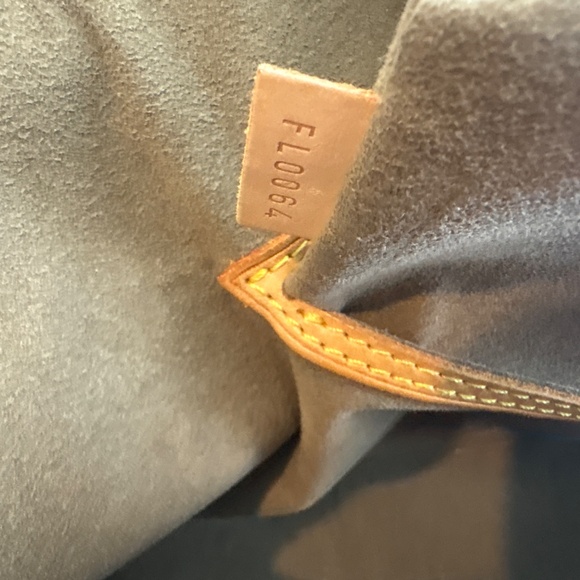 Murakami Muti Colored  Louis Vuitton Alma  Bag - Picture 7 of 8